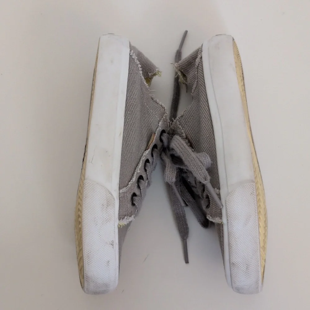 Lamo Vita Lace Up Sneakers - 1